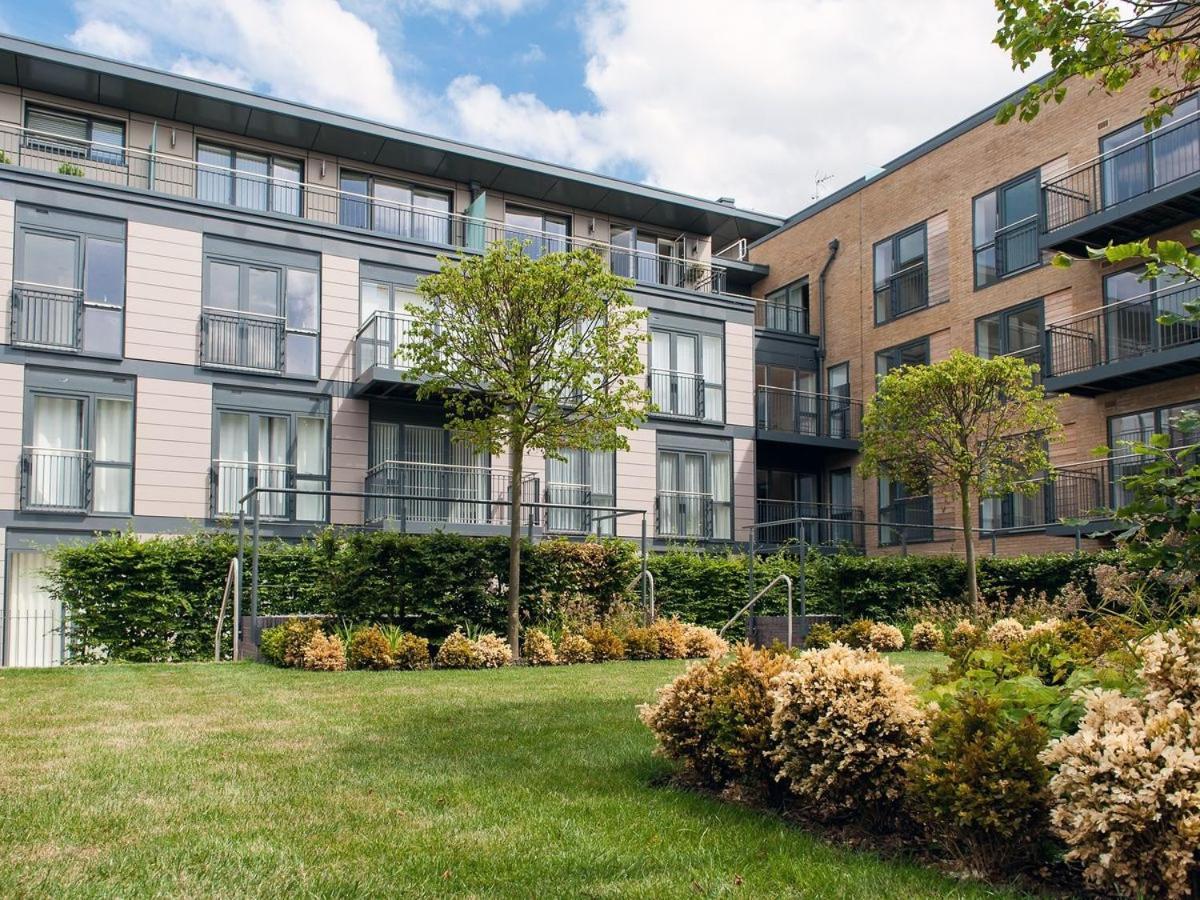 Camstay Riverside Cambridge  Buitenkant foto